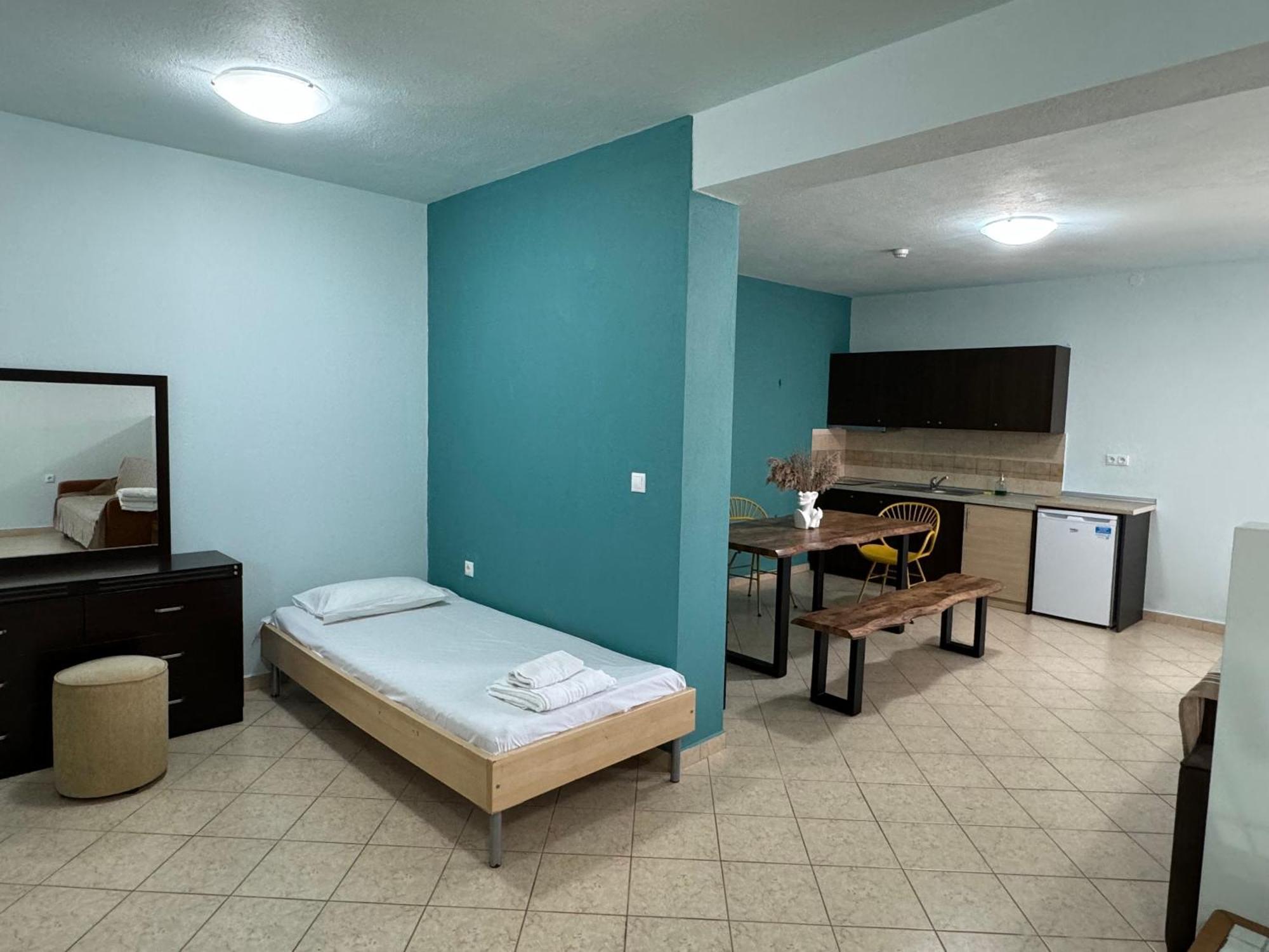 Apartment Blue Horizon Studios *
